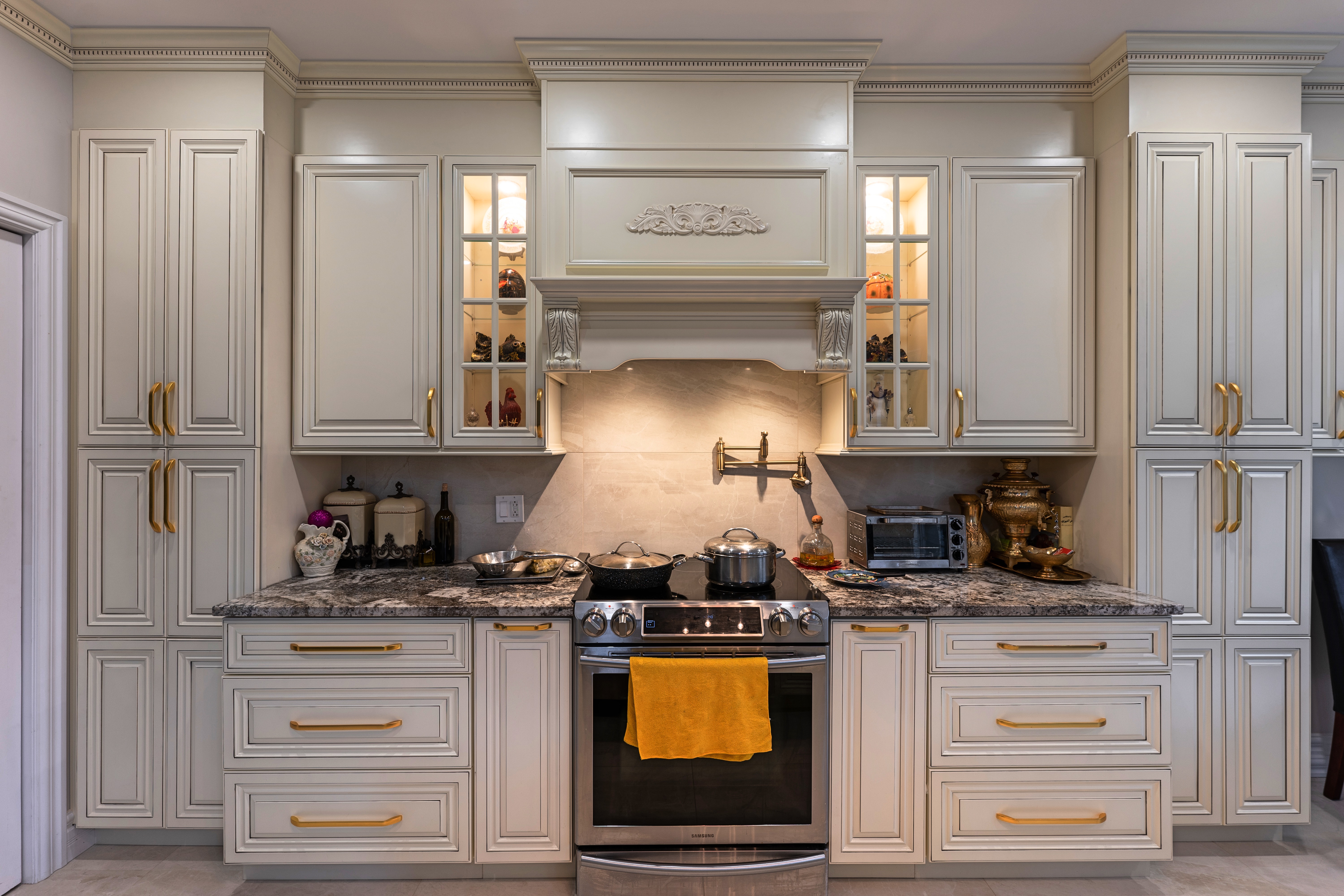 Floor To Ceiling Kitchen Cabinets